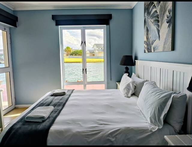 2 BEDROOM APARTMENT FOR SALE IN MARINA MARTINIQUE